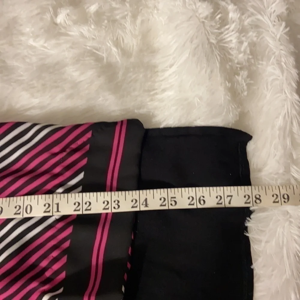 3/$28❤️ Vince Camuto top